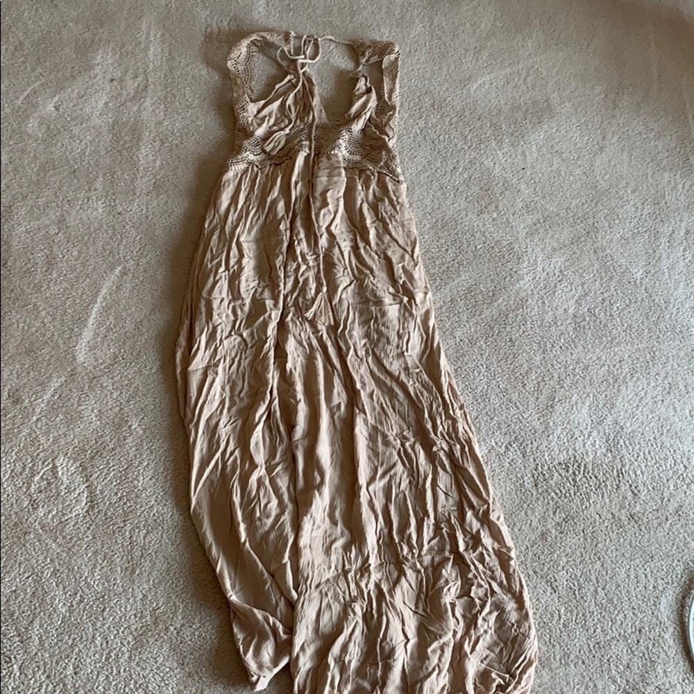 Aakaa long dress sleeveless backless